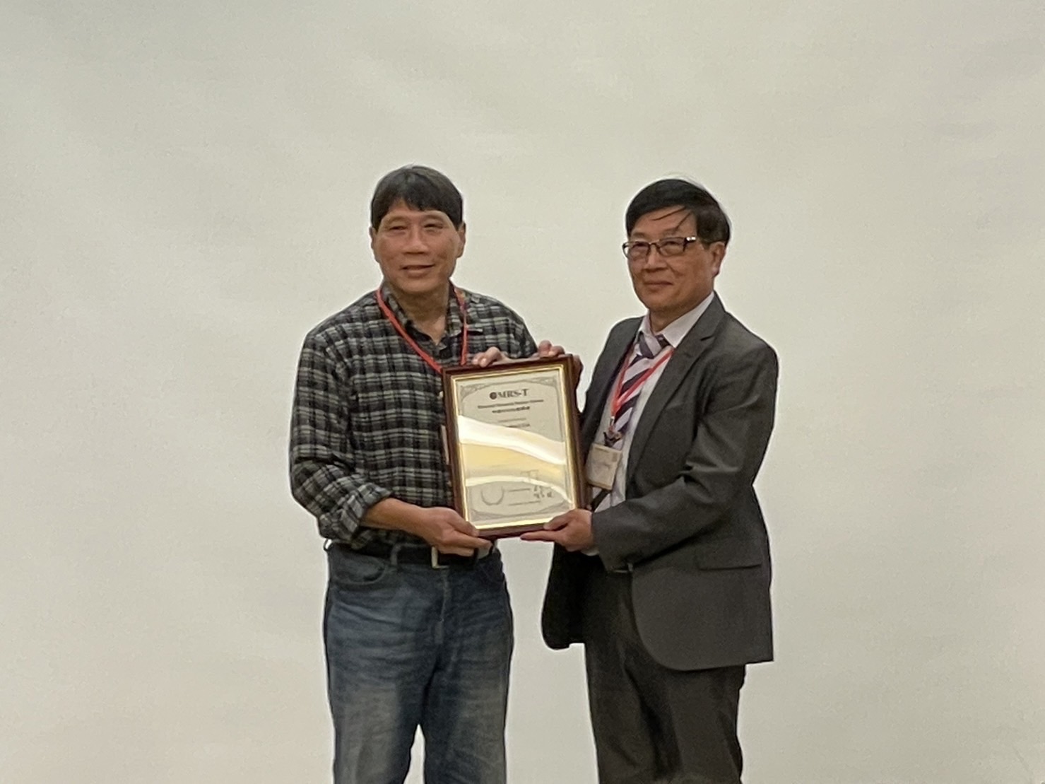 恭賀本所林峯輝合聘研究員榮獲「2023中國材料暨科學學會-第十五屆會士」